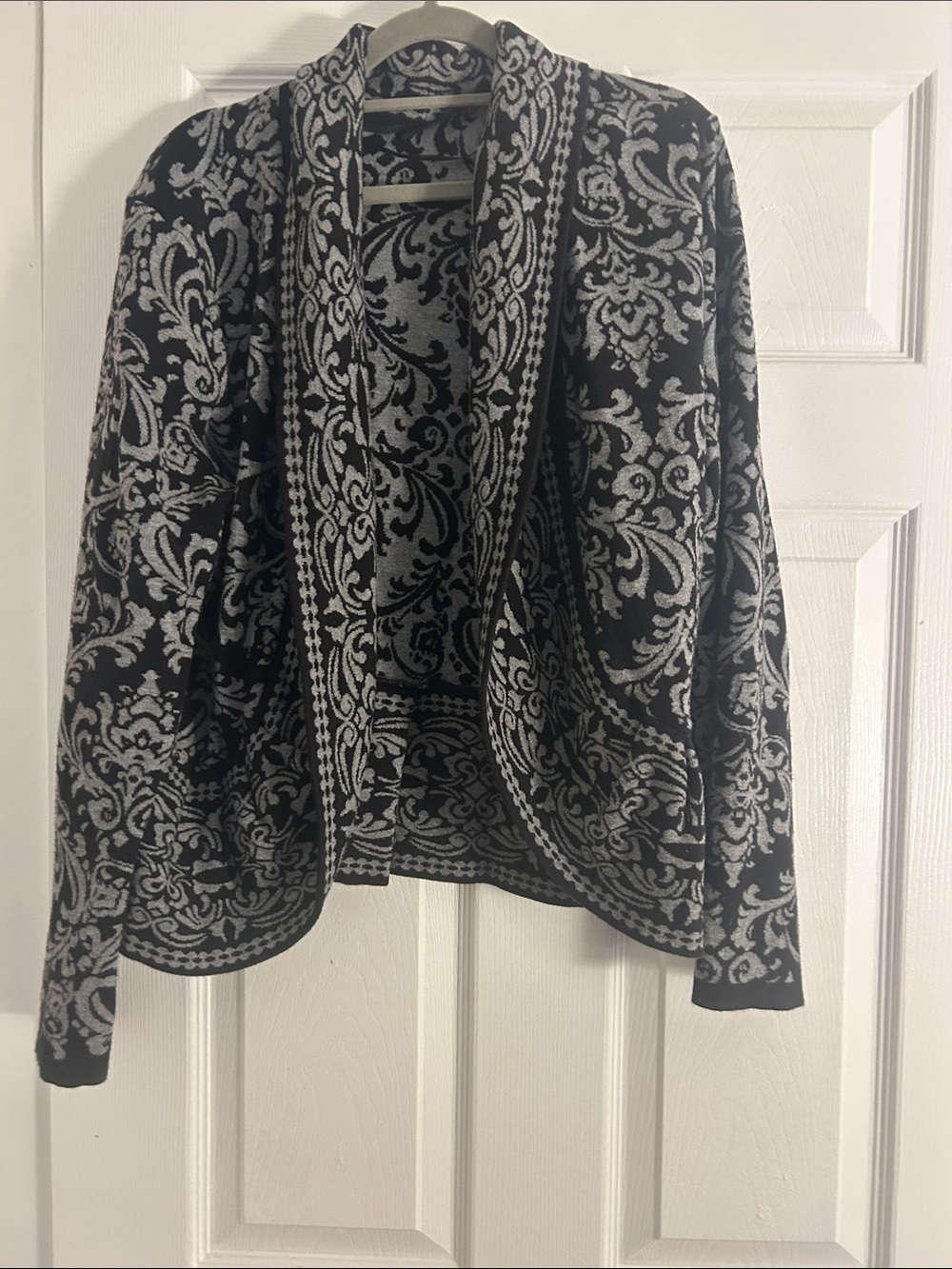 Black & Gray Open-Front Jacquard Cardigan Jacket - Picture 1 of 3